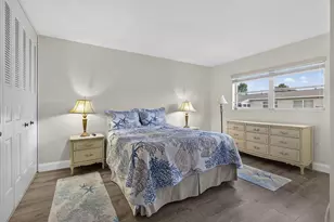 2703 Dudley Dr W, West Palm Beach, FL 33415 - Photo 27