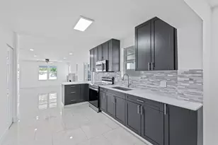 4324 Garden Ave, West Palm Beach, FL 33405 - Photo 15