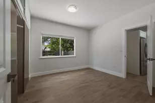 12980 NE 10th Ave, North Miami, FL 33161 - Photo 15