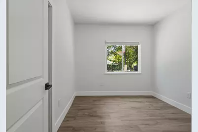 12980 NE 10th Avenue, North Miami, FL 33161 - Photo 13