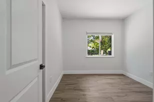 12980 NE 10th Ave, North Miami, FL 33161 - Photo 13