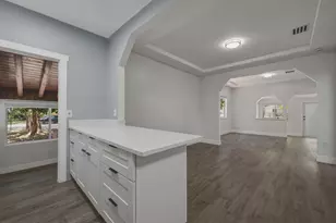 12980 NE 10th Ave, North Miami, FL 33161 - Photo 7