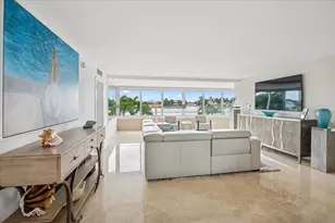 215 N Birch Rd, Fort Lauderdale, FL 33304 - Photo 5