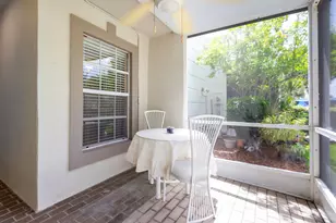 9185 Flynn Cir, Boca Raton, FL 33496 - Photo 3