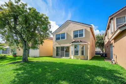 7835 Springfield Lake Drive, Lake Worth, FL 33467 - Photo 17