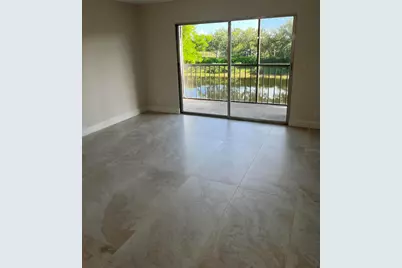 7321 Amberly Lane #302, Delray Beach, FL 33446 - Photo 5