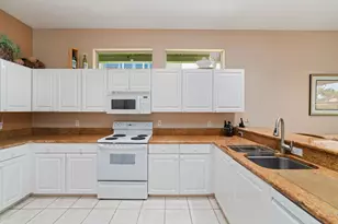 1726 Victoria Cir, Vero Beach, FL 32967 - Photo 11