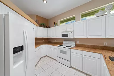 1726 Victoria Circle, Vero Beach, FL 32967 - Photo 11