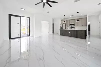 2511 NW 7th Street N, Cape Coral, FL 33993 - Photo 3