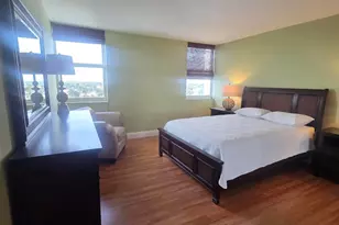 2881 NE 33rd Ct, Fort Lauderdale, FL 33306 - Photo 23