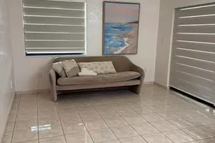 20015 NE 3rd Ct, Miami, FL 33161 - Photo 5