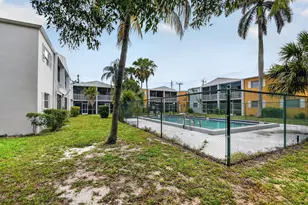 1505 Crescent Circle, Lake Park, FL 33403 - Photo 5