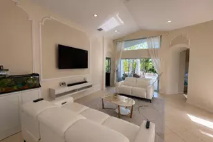 9576 Taormina St, Lake Worth, FL 33467 - Photo 3