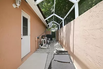 10769 Maple Chase Drive, Boca Raton, FL 33498 - Photo 13