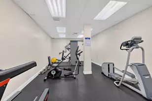 8360 Sands Point Blvd, Tamarac, FL 33321 - Photo 29