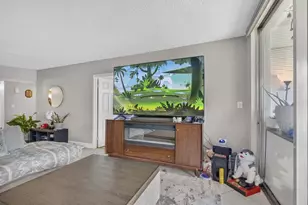 8360 Sands Point Blvd, Tamarac, FL 33321 - Photo 7