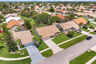 5809 Sun Pointe Cir, Boynton Beach, FL 33437 - Photo 29