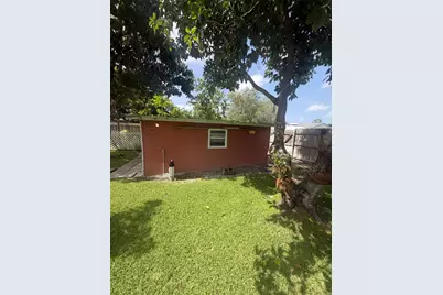 1304 Donwoods Lane, Royal Palm Beach, FL 33411 - Photo 29