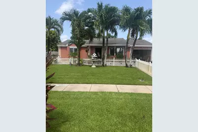 1304 Donwoods Lane, Royal Palm Beach, FL 33411 - Photo 1