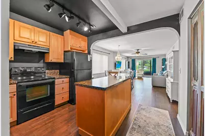 308 Golfview Road #101, North Palm Beach, FL 33408 - Photo 5