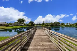 1322 Denlow Ln, Royal Palm Beach, FL 33411 - Photo 41