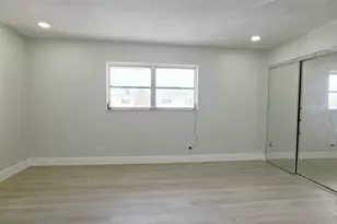 8090 NW 12th St, Margate, FL 33063 - Photo 21