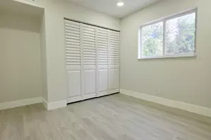 8090 NW 12th St, Margate, FL 33063 - Photo 17
