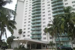 19380 Collins Ave, Sunny Isles Beach, FL 33160 - Photo 13