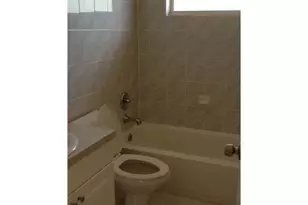 8841 NW 14th St, Pembroke Pines, FL 33024 - Photo 5