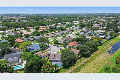21521 Sassafras Road, Boca Raton, FL 33433 - Photo 35