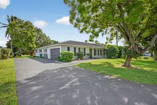 2421 NW 114th Ave, Coral Springs, FL 33065 - Photo 1