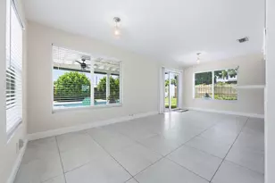 5920 Lake Osborne Dr, Lake Worth, FL 33461 - Photo 9