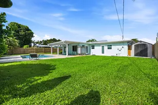 5920 Lake Osborne Dr, Lake Worth, FL 33461 - Photo 25
