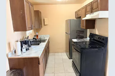 2033 Longwood Road, West Palm Beach, FL 33409 - Photo 3
