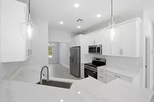 9366 103rd Ct, Vero Beach, FL 32967 - Photo 13