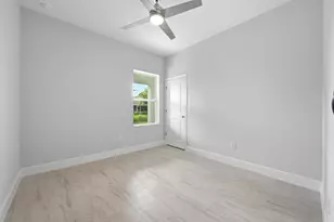 9366 103rd Ct, Vero Beach, FL 32967 - Photo 23