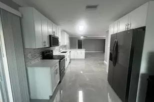 4585 Betelnut St, Boca Raton, FL 33428 - Photo 3
