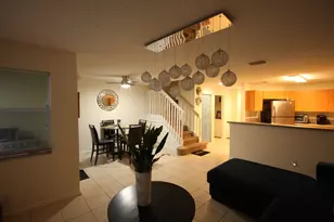 945 Imperial Lake Rd, West Palm Beach, FL 33413 - Photo 9