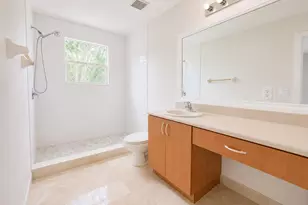 945 Imperial Lake Rd, West Palm Beach, FL 33413 - Photo 23