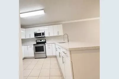 945 Imperial Lake Road, West Palm Beach, FL 33413 - Photo 7