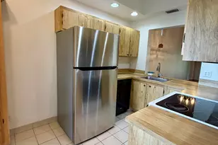 2011 SW 15th St, Deerfield Beach, FL 33442 - Photo 15