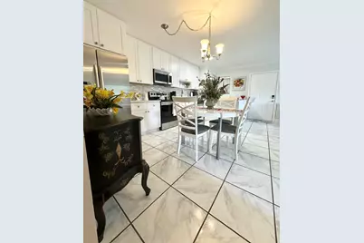 588 Trace Circle #211, Deerfield Beach, FL 33441 - Photo 9