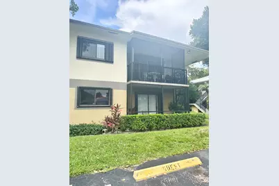 588 Trace Circle #211, Deerfield Beach, FL 33441 - Photo 3