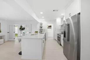 5621 NE 16th Ave, Fort Lauderdale, FL 33334 - Photo 9