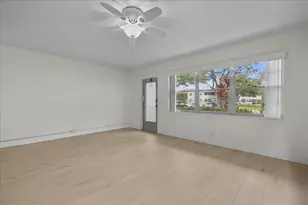 142 Kent I, West Palm Beach, FL 33417 - Photo 7