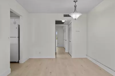 142 Kent I, West Palm Beach, FL 33417 - Photo 9
