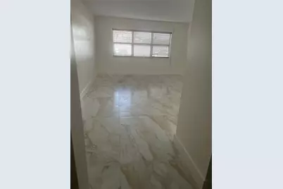 550 Bayshore Drive #102, Fort Lauderdale, FL 33304 - Photo 3