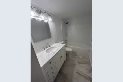 550 Bayshore Drive #102, Fort Lauderdale, FL 33304 - Photo 9