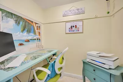 201 N Ocean Boulevard #203, Pompano Beach, FL 33062 - Photo 13