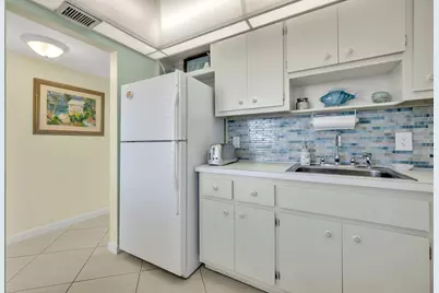 201 N Ocean Boulevard #203, Pompano Beach, FL 33062 - Photo 15